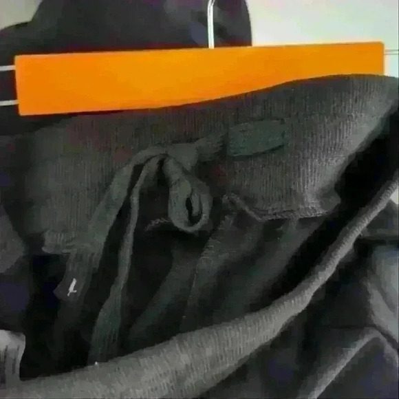 FILAROLA | Women's Black Cotton Knit Mid-Rise Regular  Jogging Pants - Picture 5 of 5